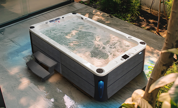 Deck Series Dear Born Heights hot tubs for sale